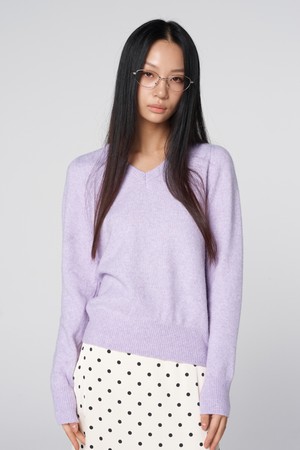 울 블렌드 브이넥 니트