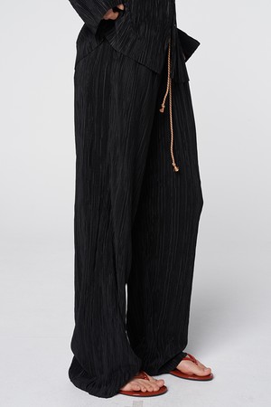 배색 스트링 플리츠 밴딩 팬츠