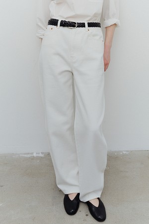 barrel jeans (off white)