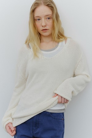 paper v pullover (ivory)