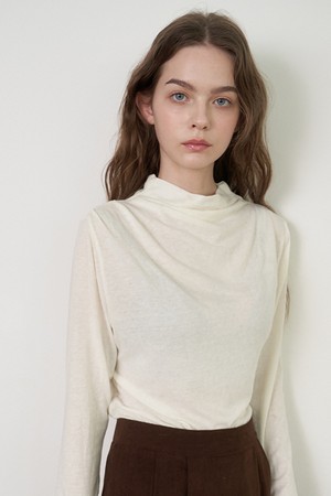 HALF NECK ANGORA TEE_IV