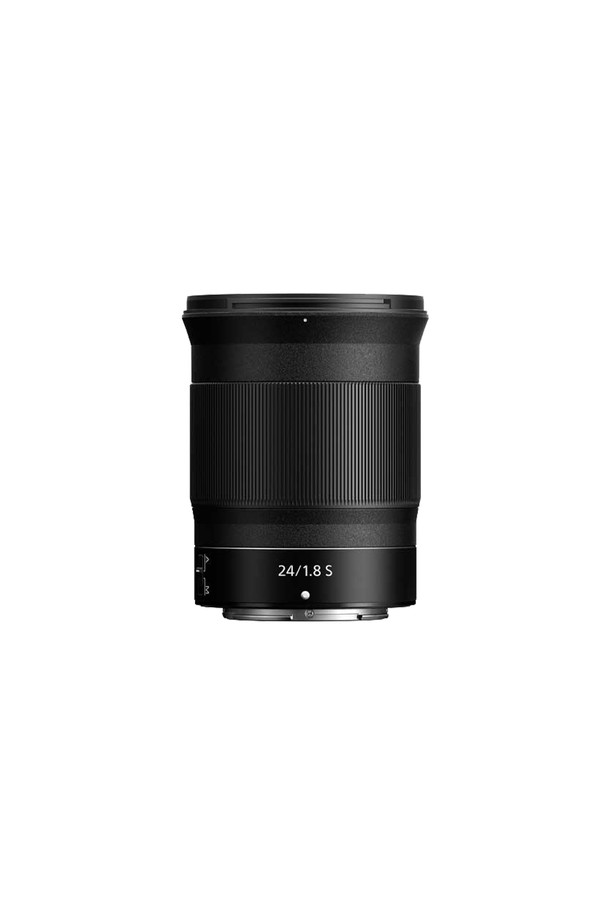 니콘 NIKKOR Z 24mm f/1.8 S 렌즈는 풀프레임 미러리스 카메라를 위한 광각 렌즈입니다. 풍경, 건축물, 실내 촬영에 적합하며, 밝은 f/1.8 조리개 값을 통해 뛰어난 선예도와 배경 흐림 효과를 얻을 수 있습니다. S라인 렌즈로, 고정 초점 24mm의 화각을 제공하여 폭넓은 장면을 담아낼 수 있습니다. 블랙 색상으로 출시되었으며, Z 마운트를 지원합니다.
