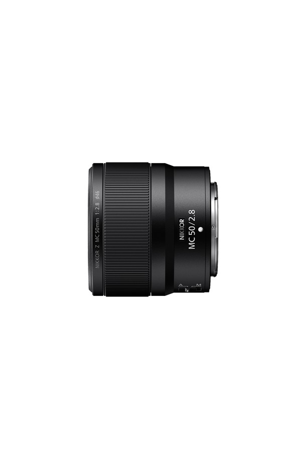 니콘 NIKKOR Z MC 50mm f/2.8 렌즈는 니콘 Z 마운트 미러리스 카메라를 위한 풀프레임 매크로 렌즈입니다. 50mm 초점 거리와 f/2.8의 밝은 조리개 값을 통해 선명하고 아름다운 배경 흐림 효과를 표현할 수 있습니다. 매크로 촬영에 특화되어 있어, 근접 촬영을 통해 작고 섬세한 피사체의 디테일까지 생생하게 담아낼 수 있습니다. 이 렌즈는 블랙 색상으로 출시되었으며, 일반 촬영에도 활용 가능하여 다양한 사진 표현을 지원합니다. 풍부한 표현력과 뛰어난 성능으로 사진 촬영의 즐거움을 더해줍니다.
