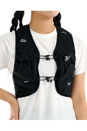 Women’s Mindset Running Vest_BLACK-a