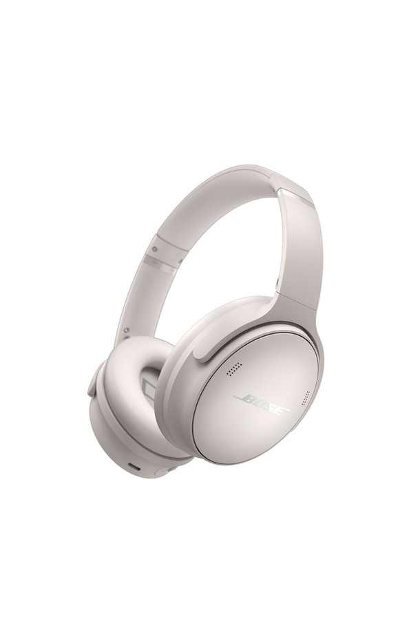 [BOSE] 보스 QC 헤드폰은 몰입도 높은 음질을 제공하는 헤드폰입니다. 합성가죽과 스테인리스 스틸 소재로 제작되었으며, Triple Black, White Smoke, Moonstone Blue, Cypress Green, Twilight Blue, Child Lilac, Dusk Sandstone 등 다양한 색상 옵션을 제공합니다. 블루투스 5.1 버전을 지원하며, 노이즈 캔슬링, 마이크 내장, 멀티포인트 연결, 바람 소음 감소 기능을 갖춰 더욱 쾌적한 청취 환경을 제공합니다. 최대 24시간 사용 가능하며, 2.5시간 충전으로 사용할 수 있고, 무선 및 유선 연결 방식을 지원합니다. 구성품으로는 헤드폰, 휴대용 케이스, USB-C 충전 케이블, 오디오 케이블이 있으며, 음악 감상 및 TV 시청에 적합합니다.
