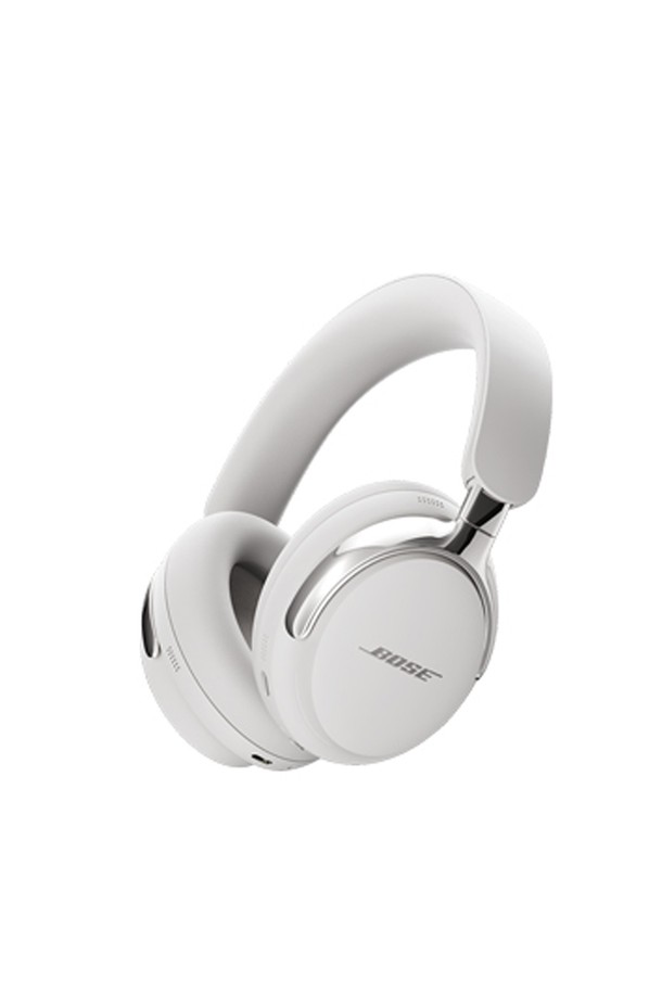 BOSE(보스) QC 울트라 헤드폰 2세대는 뛰어난 노이즈 캔슬링 기능과 무선 연결을 지원하여 일상생활에서 몰입감 넘치는 오디오 경험을 제공합니다. 화이트 색상의 플라스틱과 가죽 소재로 제작되어 세련된 디자인을 자랑하며, 오버이어 타입으로 편안한 착용감을 선사합니다. 접이식 디자인으로 휴대성이 뛰어나며, 패딩 이어컵이 장시간 사용에도 편안함을 유지해 줍니다. 블루투스 기능을 통해 간편하게 연결하여 음악 감상, 통화 등을 즐길 수 있습니다. BOSE(보스)만의 기술력으로 완성된 QC 울트라 헤드폰 2세대는 당신의 오디오 라이프를 더욱 풍요롭게 만들어 줄 것입니다.
