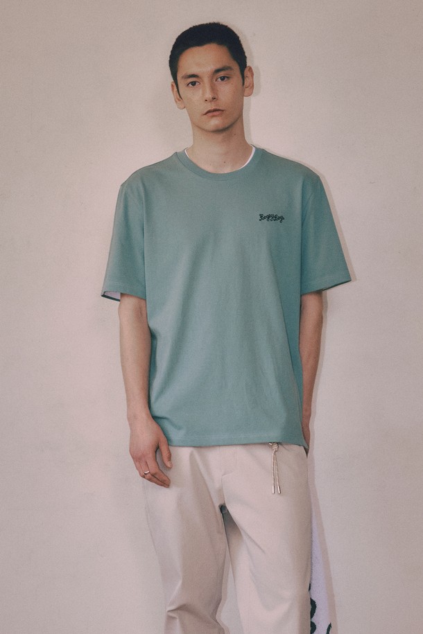 상품 슬라이드 이미지 1