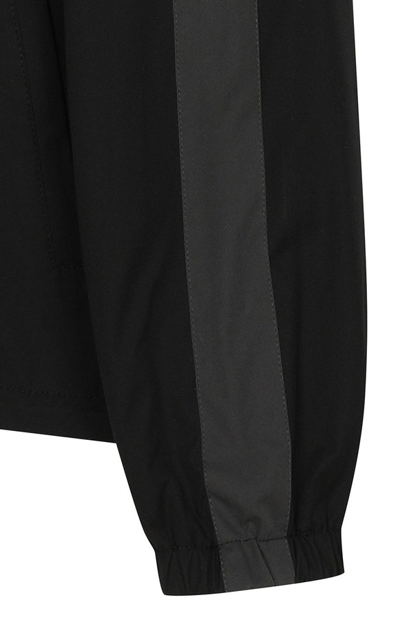 상품 슬라이드 이미지 1