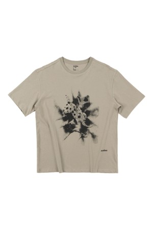 Dotted Graphic T shirts_BEIGE-a