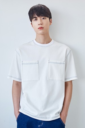 [커스텀어스] 배색 포인트 스티치 바텍 티셔츠 CXS23MKRT488