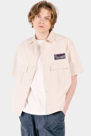 빅 포켓 세미 오버핏 립스타 워싱 남자 아우터 반팔셔츠 CXS25MWSH403 BEI