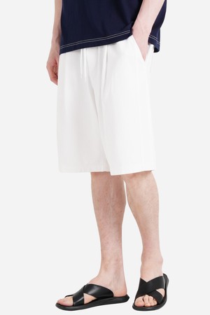 [커스텀어스] 휴양지 남자 원턱 와이드 밴딩 여름 하프 팬츠 CXS25MWHP705 WHI