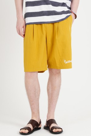 [커스텀어스] 로고자수 휴양지 남자 원턱 와이드 밴딩 여름 하프 팬츠 CXS25MWHP706 GRN