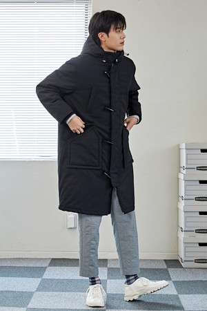 토글 버튼 후드 롱 패딩 CXS23WWPJA04 BLA