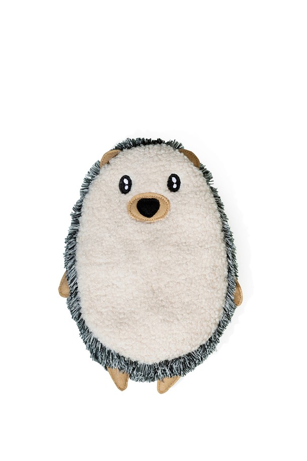 [비튼] 허거블 온찜질팩은 부드러운 촉감과 사랑스러운 고슴도치 동물 캐릭터 디자인이 돋보이는 온찜질팩입니다. 곡물 충전재와 라벤더 향을 첨가하여 심리적인 안정감과 편안함을 선사하며, 전자레인지에 데워 온찜질을 즐길 수 있습니다. 온열 기능으로 통증 완화, 근육 이완, 혈관 확장에 도움을 줄 수 있습니다. 500-750W 전자레인지에서는 1분 30초, 750-1000W에서는 1분 가열하여 사용하며, 사용 후에는 24시간 자연 건조하여 관리해야 합니다. 과열되지 않도록 온도 확인은 필수입니다.
