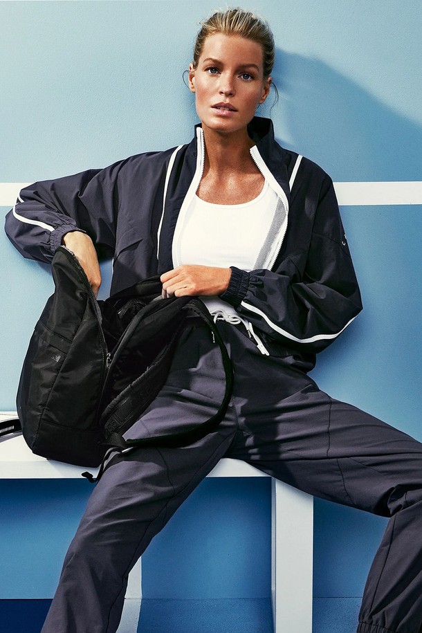 상품 슬라이드 이미지 0