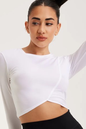 오버랩 크롭 롱 슬리브_WHITE-a