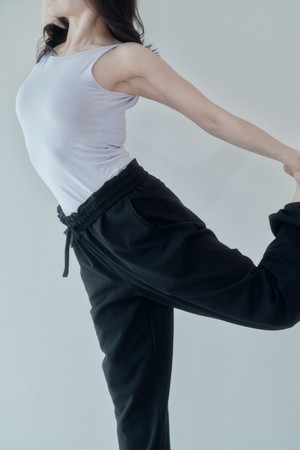 고무카 팬츠_BROWN-a