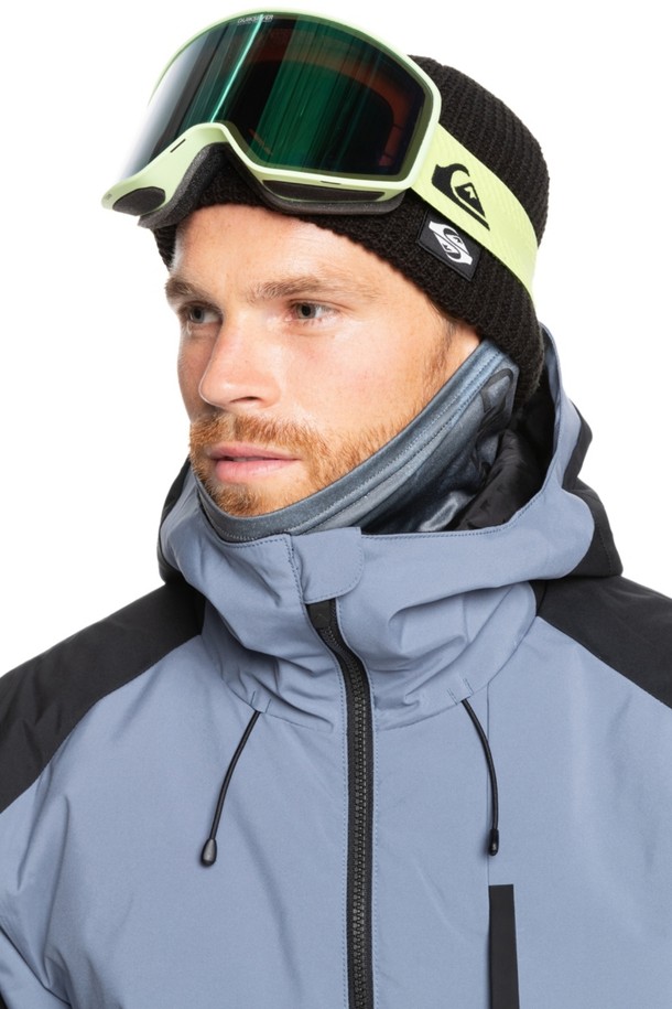 남성용 자외선 차단 고글 (큐이오십삼지오오십팔케이와이치)입니다. 스포츠 및 스키/보드 활동에 적합하며, 원구형 렌즈 디자인을 갖췄습니다. PC 소재로 제작되었으며, 자외선 차단 및 이중 렌즈 기능을 제공합니다. 작은 부품을 포함하고 있어 강한 충격에 파손될 수 있으며, 민감한 피부는 알레르기 반응을 일으킬 수 있습니다.
