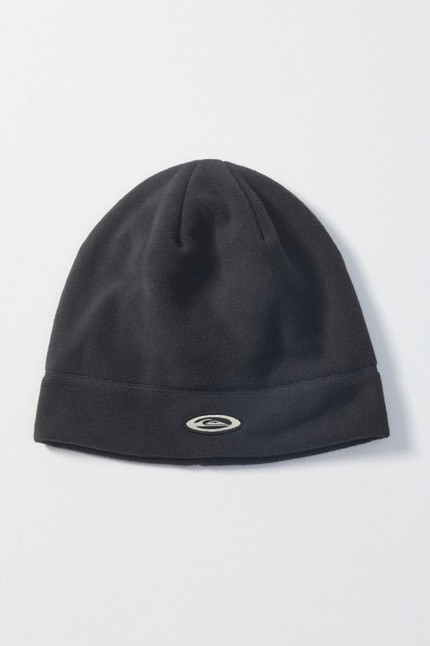 JACKSON (잭슨) 플리스 비니 (QF53KB052KVJ)는 부드러운 촉감의 플리스 소재로 제작되어 보온성을 높인 겨울철 필수 아이템입니다. 일상, 특히 등산룩에 잘 어울리는 캐주얼, 미니멀, 고프코어 스타일의 비니입니다. 두꺼운 두께감으로 추운 날씨에도 따뜻하게 착용할 수 있으며, 재활용 소재를 사용하여 환경까지 생각했습니다. 무지 디자인으로 어떤 스타일에도 쉽게 매치할 수 있어 활용도가 높습니다.
