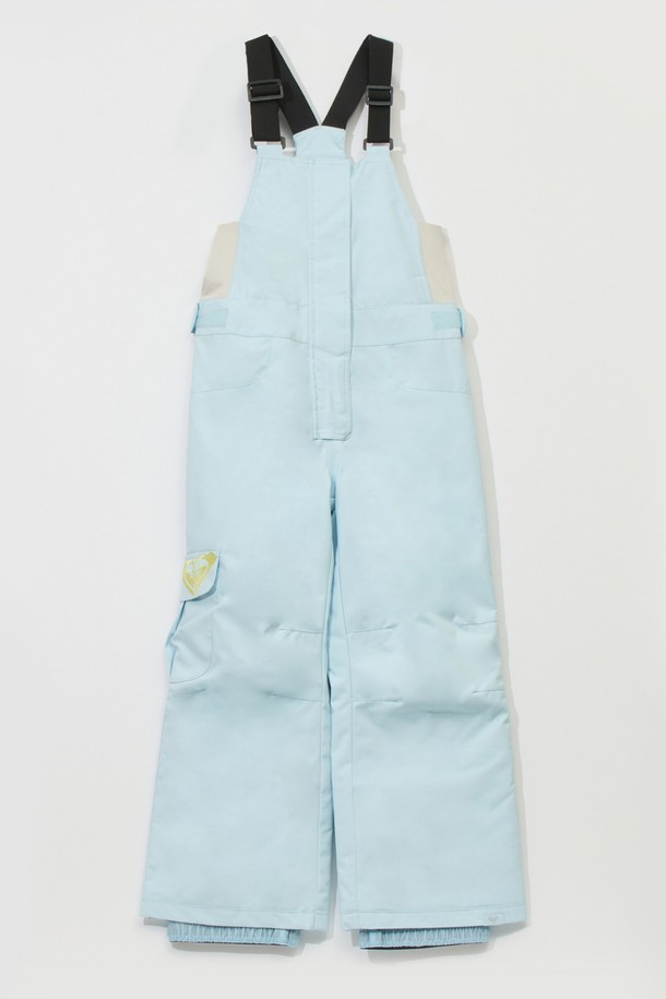 주니어 LOLA BIB 스노우 팬츠 (TF51PS039BZM)는 겨울철 스노우 스포츠 활동을 위한 아동용 스노우 팬츠입니다. 방수, 방풍, 보온 기능을 갖춰 활동적인 아이들이 눈 속에서도 쾌적하게 움직일 수 있도록 돕습니다. 두꺼운 두께감으로 추운 날씨에도 따뜻함을 유지하며, 스포티한 스타일과 캠핑룩 연출에 적합합니다. 무지 디자인으로 어떤 상의와도 매치하기 용이하며, 긴 기장으로 다리를 따뜻하게 감싸줍니다. 아이들이 겨울 스포츠를 즐길 때 편안함과 스타일을 모두 만족시키는 팬츠입니다.
