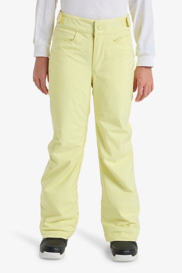 유스 BACKYARD 스노우 팬츠 (TF51PS036YFK)는 스포티하고 캐주얼한 스타일의 스노우 스포츠 활동을 위한 긴 기장의 겨울용 바지입니다. 두꺼운 두께감의 패딩 안감으로 보온성을 높였으며, 무지 패턴으로 다양한 의상에 매치하기 용이합니다. 휴가, 캠핑, 등산 등 다양한 TPO에 활용 가능하며, 활동적인 스타일을 연출하기 좋습니다.
