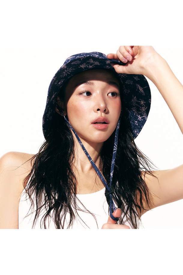 상품 슬라이드 이미지 0