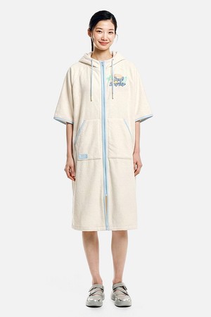[배럴] 유니 에센셜 집업 솔리드 판초 타월 아이보리 (B6SUWPO201IVR)_IVORY-a