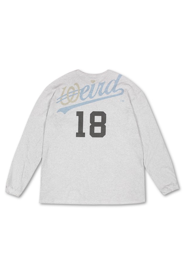 "위얼드월드" 오버프린트 와플 롱슬리브_멜란지 티셔츠는 캐주얼 및 스트릿 스타일을 즐기는 공용 고객을 위해 디자인되었습니다. 부드러운 면 소재의 와플 조직으로 제작되어 봄, 가을 시즌에 적합하며, 오버핏으로 편안한 착용감을 제공합니다. 멜란지 컬러에 라운드넥 디자인, 긴 소매 기장으로 제작되었으며, 백면 웨이브 로고 그래픽 프린트와 DTP 가공으로 빈티지한 터치감을 더했습니다. 프리미엄 어센틱 스트릿웨어 스타일을 완성하는 데일리 티셔츠입니다.
