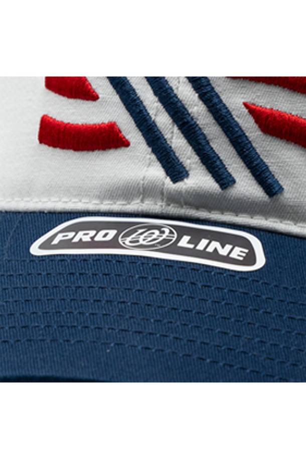 1994년 USA 볼캡, 위얼드월드 로고 자수가 돋보이는 볼캡입니다. 남녀 모두 착용 가능하며, 깊은 모자 깊이와 넉넉한 둘레감으로 편안한 착용감을 제공합니다. 봄, 여름, 가을 계절에 어울리는 화이트, 네이비 컬러로 출시되었으며, 헤리티지 감성과 스트릿 스타일을 동시에 즐길 수 있습니다.
