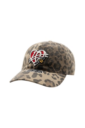 위얼드월드 레오파드 하트 로고 볼캡
