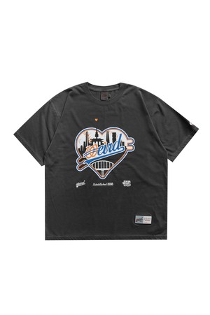 위얼드월드 하트 타워 피그먼트 티셔츠 차콜
