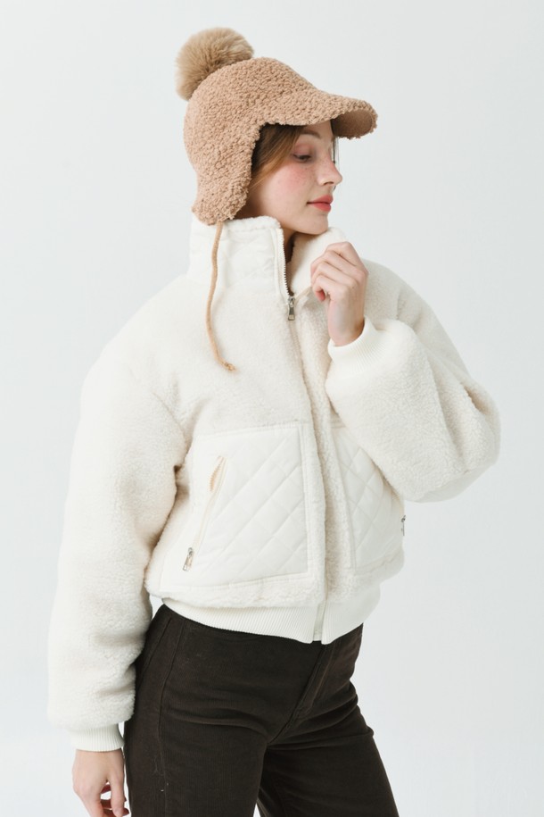 상품 슬라이드 이미지 1