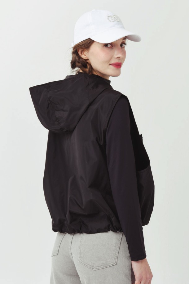 상품 슬라이드 이미지 1