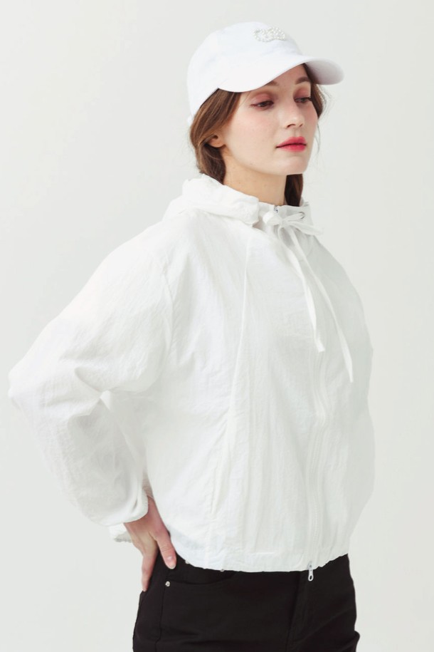 상품 슬라이드 이미지 1