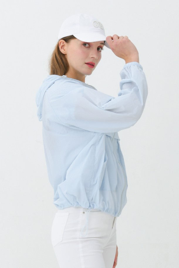 상품 슬라이드 이미지 1