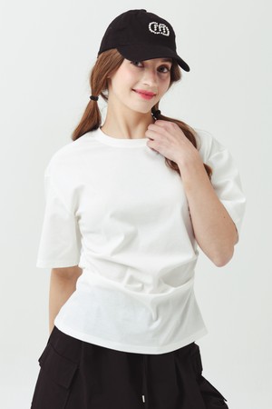 26SS 사이드 핀턱 백 슬릿 퓨어 화이트 라운드 티셔츠_WHITE-a