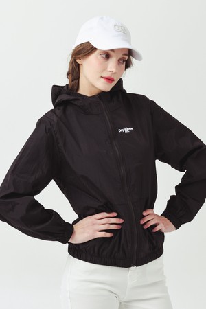 26SS 내츄럴 클링클 경량 후드 블랙 베이직 바람막이 점퍼_BLACK-a