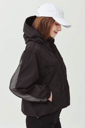 26SS 매쉬 패치 루즈 핏 블랙 바람막이_BLACK-a