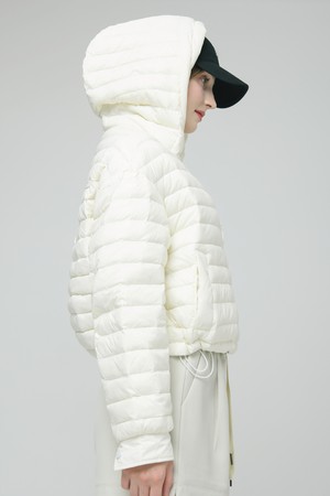 26FW 후드 아노락 경량 덕 다운 아이보리 크롭 점퍼_IVORY-a