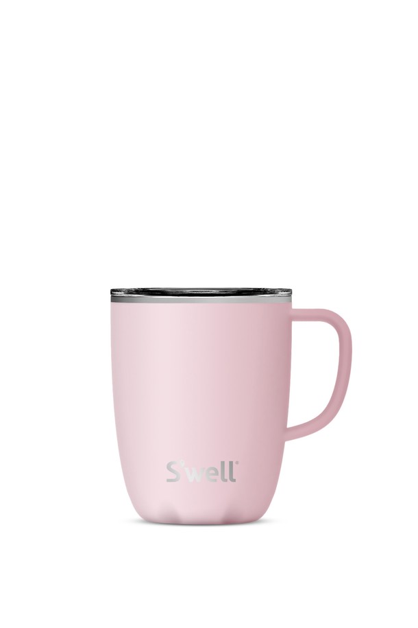 [스웰] 프리미엄 머그컵 350ml는 3중 진공 단열 구조로 제작되어 보온 및 보냉 기능을 제공합니다. 인체공학적 손잡이와 슬라이드 뚜껑 디자인으로 사용 편의성을 높였으며, 350ml 용량으로 실용적입니다. 핑크 토파즈, 티크우드, 문스톤, 아주라이트, 오닉스, 파이라이트 등 다양한 컬러 옵션으로 만나보세요. BPA/BPS Free 트라이탄 소재와 스테인리스 스틸을 사용하여 안전하며, 결로 방지 및 미끄럼 방지 기능으로 더욱 편리하게 사용할 수 있습니다.

