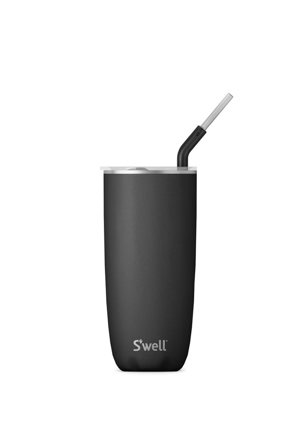 [스웰] 프리미엄 스트로우 텀블러 700ml는 뛰어난 보온/보냉 기능을 갖춘 스테인리스스틸 소재의 텀블러입니다. 700ml의 넉넉한 용량으로, 블랙 컬러의 세련된 디자인을 자랑합니다. 진공 단열 방식으로 제작되어 음료의 온도를 오래 유지해주며, 스트로우 타입으로 편리하게 사용할 수 있습니다. 프리미엄 텀블러로서 휴대성을 높인 실용적인 제품입니다. 이중 구조로 제작되어 외부 온도 변화에도 강합니다.
