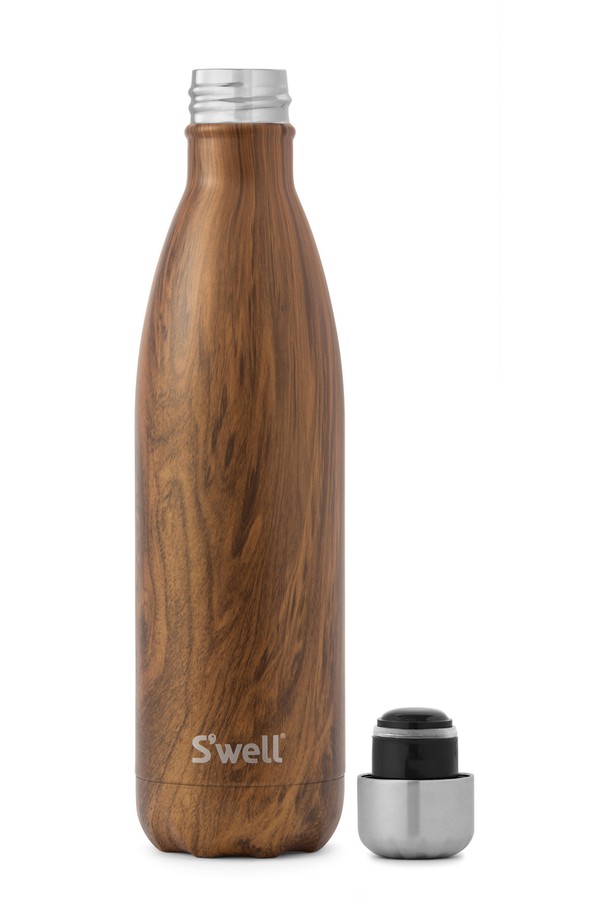 [스웰] 프리미엄 보틀 750ml는 우드와 대리석 패턴의 세련된 디자인으로 일상 속에서 스타일리시함을 더해줍니다. 스테인리스 스틸과 실리콘 소재로 제작되어 보온, 보냉 기능을 제공하며, 결로 방지 기능으로 쾌적한 사용감을 선사합니다. 트리플 진공 단열, 구리 코팅, BPA/BPS-free를 통해 안전성을 높였으며, 슬림 실루엣과 논슬립 외부, 넓은 입구, 컵홀더 호환 기능으로 편의성까지 갖췄습니다. Onyx, Teakwood, Rose Agate, Calacatta Gold 등 다양한 컬러 옵션을 제공합니다.
