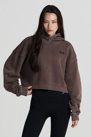 우먼스 빅후드 데미지 피그먼트 크롭 후디 (Pigment Brown)_BROWN-a