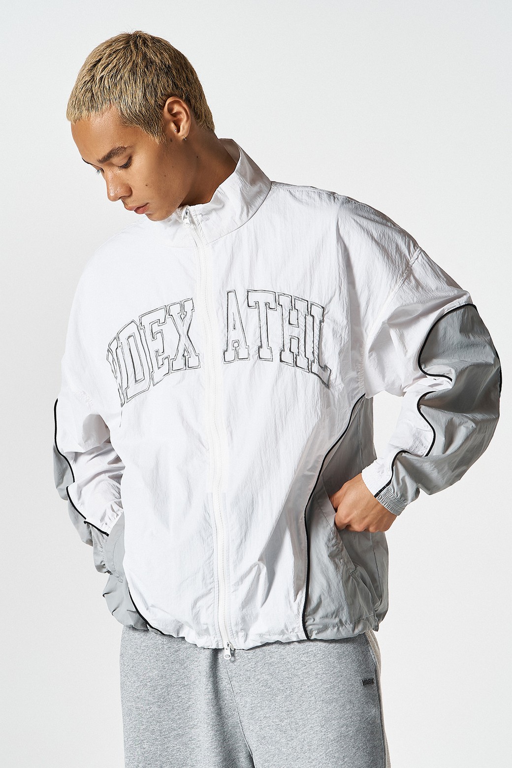 상품 상세 이미지-a