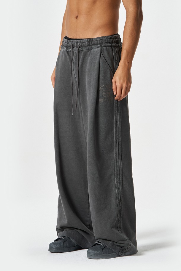 상품 슬라이드 이미지 0