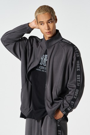 테이프 매쉬 트랙 자켓 (Charcoal)_GREY-a