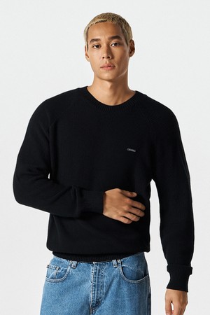 에센셜 머슬핏 니트 (Black)_BLACK-a