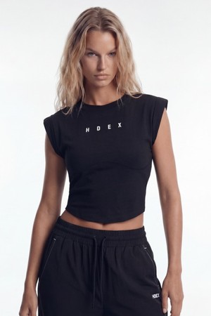 마일드 롤업 크롭 슬리브리스 (Black)_BLACK-a