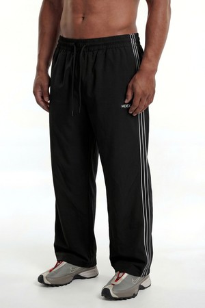이지 에어리 트랙 나일론 팬츠 (Black)_BLACK-a